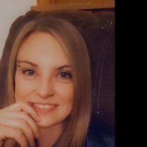 Meet your Posher, Lacey